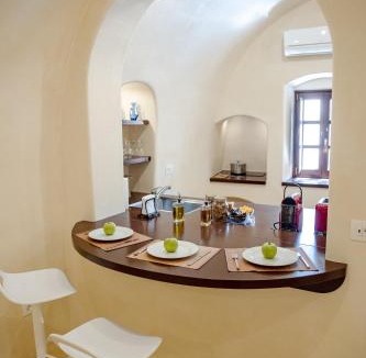 Finikia Villa | Azalea Houses Cave Villa