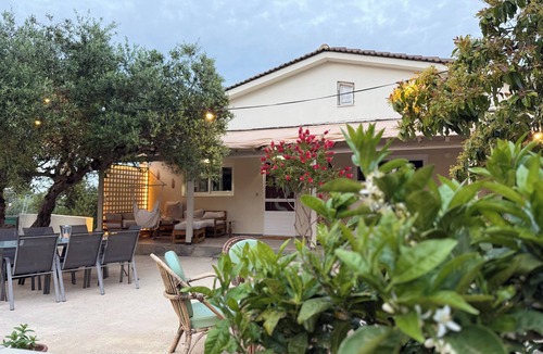 Armenistis House | Bantaló Family Home