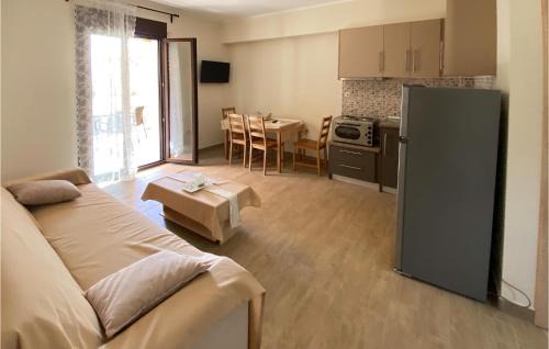 Skaloma Apartment | Beach Front Apartment In Nafpaktos With Wifi
