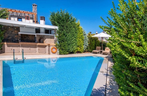 Kato Gouves Villa | Beach Villa Penelope with private pool
