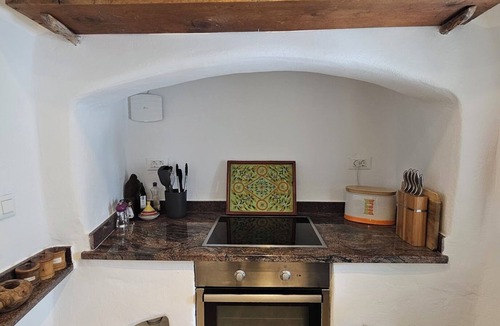 Megalochori House | Beautifully Restored Traditional Village House 'Alba Lily'
