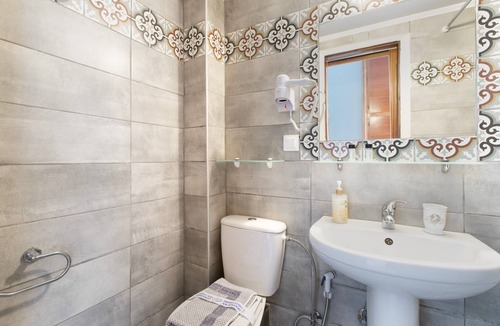 Agia Galini Bed & Breakfast | Bed and Breakfast 'Double Room No 203 Sea View' with Sea View, Wi-Fi and Air Conditioning