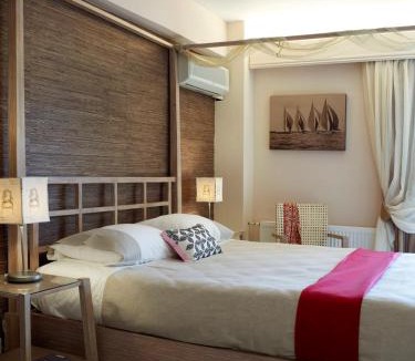 Gythio Hotel | Belle Helene Hotel by GHH