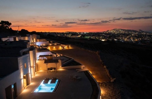Exo Gonia Apartment | BH071 - C - Suite Santorini