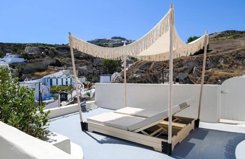 Vothon Apartment | BH073 - C - Suite Santorini