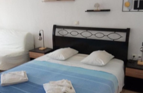 Karavostasi Hotel | Blue Bay Club