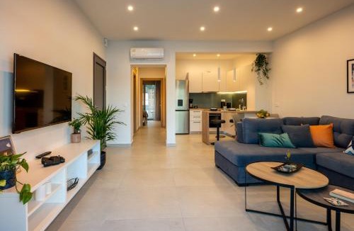 Mavrikiano Apartment | Blue Cove Infinity