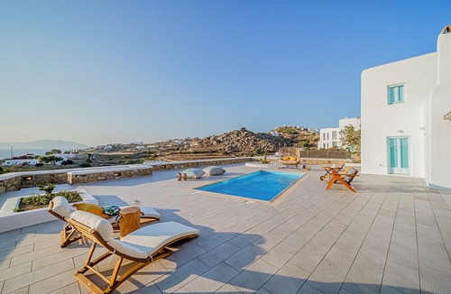 Psarou Villa | Blue Pearl Dreamy 4BR Villa w/ Sea view