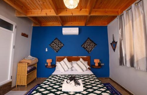Tamrhakht Bed & Breakfast | Blue Rina Hostel