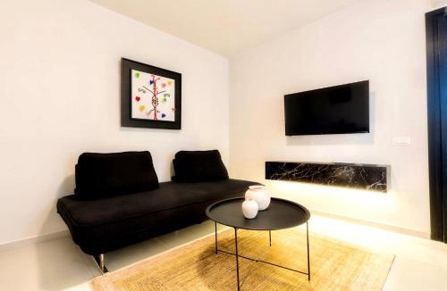 Xilokeratidi Apartment | Boutique Cycladic Houses - Elegant & Private Stays Near Of The Beach
