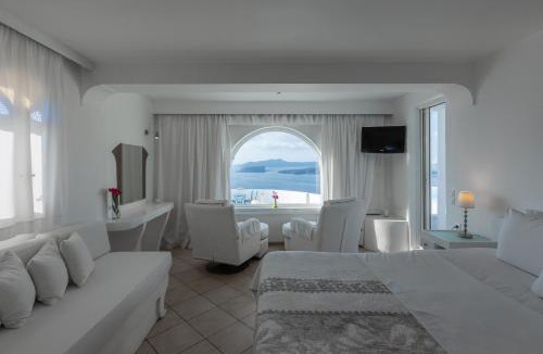 Megalochori Villa | Caldera View Private Villa