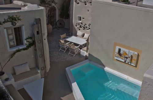 Emporio Villa | Canava Emporio, Lovingly restored winery built