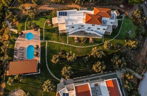 Katsarou Apartment | Cape Blue Suites