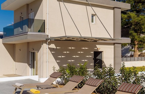 Adelianos Kampos Villa | Casa De Campo