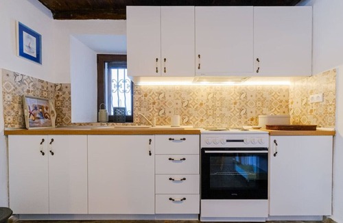 Afytos House | Casa Nikolea by RentalsPro - Afytos Halkidiki