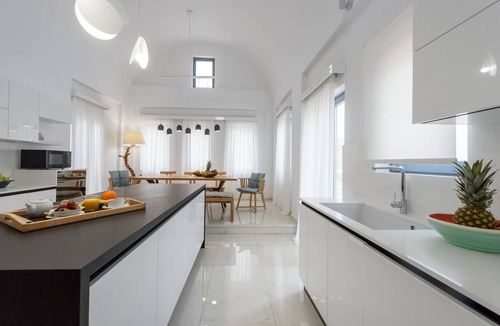 Vlychada Villa | Cellaria Estate Exclusive Santorini - Up to 12 guestsn
