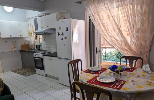 Molos-Agios Konstantinos Apartment | Central Apartment in Agios Konstantinos