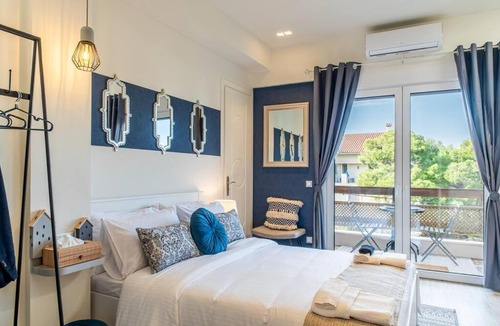 Kifisia Apartment | Central Kifissia BLέ & ÁPPεROL Malomar Homing