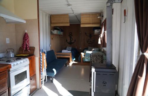 Puerto Madryn Apartment | Chacra La Elena - Casa container a 15km de Madryn