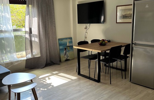 Ilisia Apartment | Charming 2-bedroom apartment with WiFi, AC in pleasant Athina