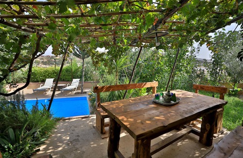Oued Bou Fekhane Apartment | Charming apartment in fes medina with pool and parking