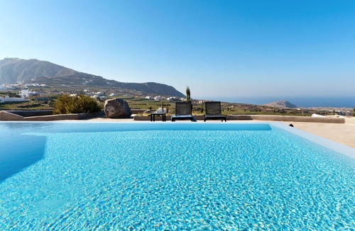 Santorini Villa | Chelona Villa private pool