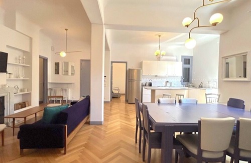 Piraeus Apartment | Chic 5BR Seaside Pasalimani Apt Next to Marina Zea
