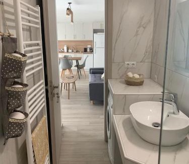 Karystos House | Cipollino Place