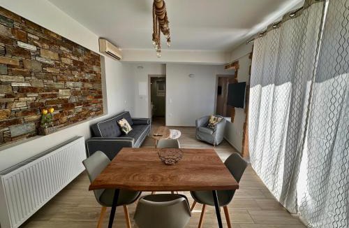 Karystos House | Cipollino Place