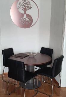 Larissa Apartment | CityHome2