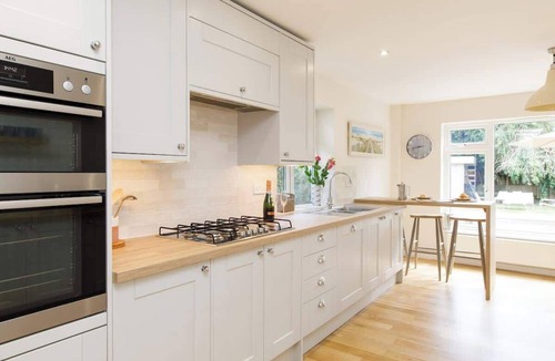 Chichester House | Cornerstones, Harbour Village House