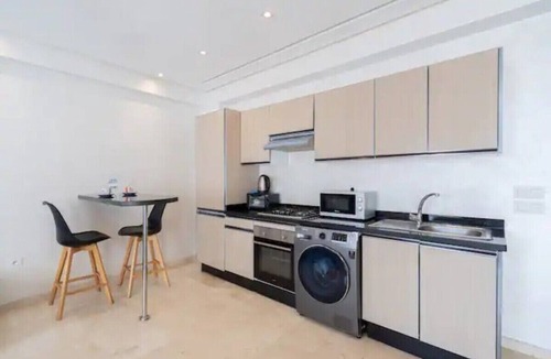 SOUR JDID Apartment | Cosy 80 m² apartment with terrace, balcony, 5 min from Hassan II mosque