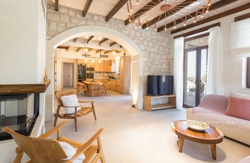Geropotamos Villa | Countryside Villa w/Private Pool, BBQ & Ping-Pong!