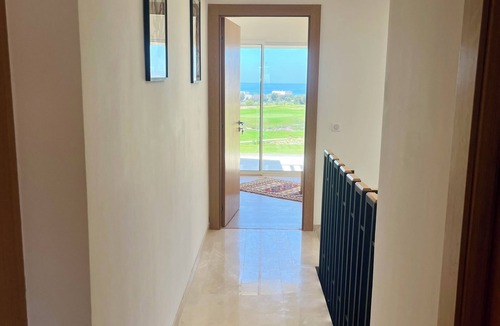 Tamrhakht Apartment | Cozy 2-bedroom apartment Thagazout Bay with WiFi, AC, Sea&Golf View