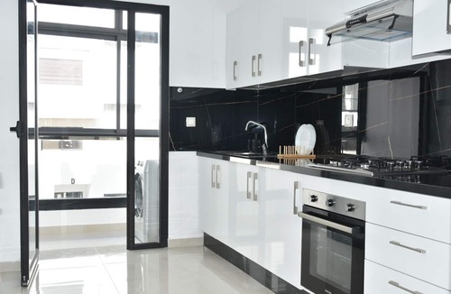 Kenitra Apartment | Cozy 2 Bedroom apt with Pool View & Gym Access!