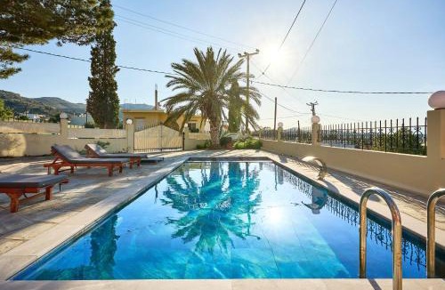 Pombia Villa | Creta Leisure Escape Private Pool & Garden Oasis