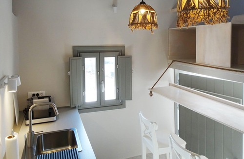 Finikia House | Cycladic House in Finikia Oia with jacuzzi