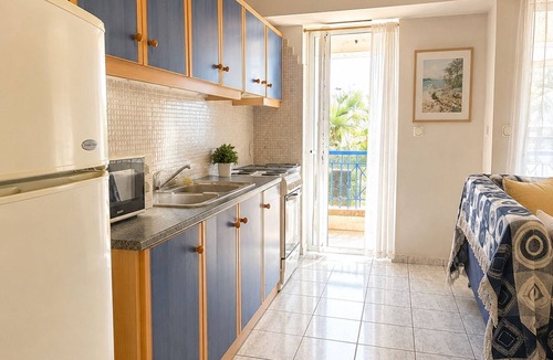 Molos-Agios Konstantinos Apartment | Daphnus Apartment in Agios Konstantinos