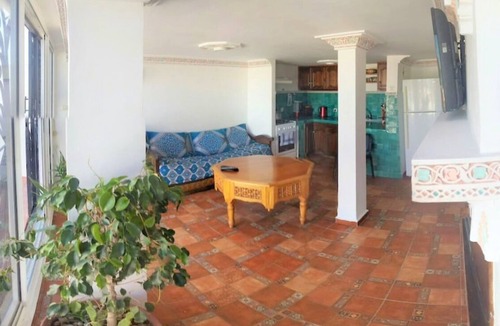 Safi Apartment | "Dar Stah": apartment with terrace overlooking the sea and port.