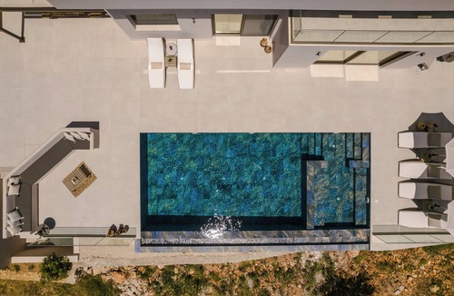 Lourdata Villa | Deos Villa