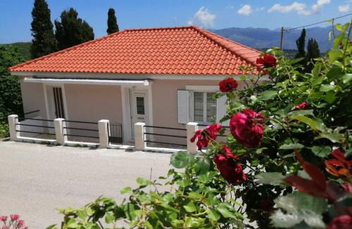 Agia Thekli House | Dina's House