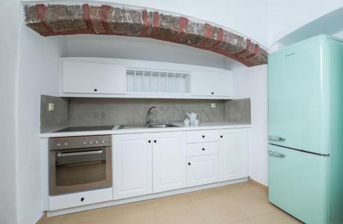 Megalochori Villa | Dolphin Estate 1868