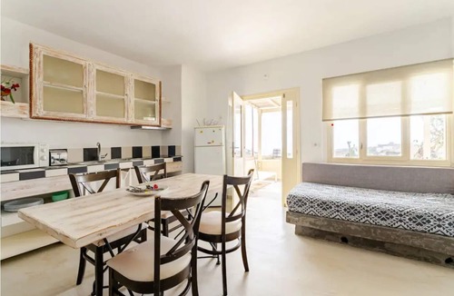 Exo Gialos Apartment | Drakkar house 2