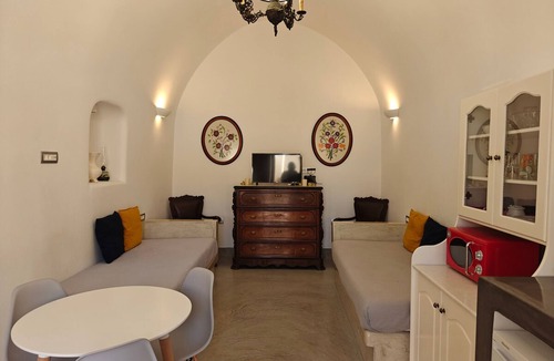Emporio Villa | Dreamer's secret villa II