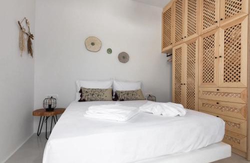 Emporio Villa | Eirini - Emporio Villas - Santorini