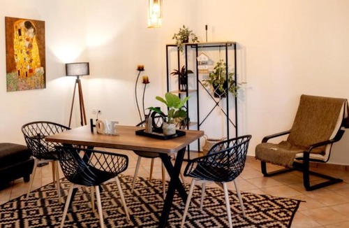 Larissa Apartment | Eleni's boutique apartment