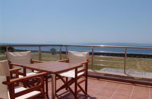 Agios Mamas Apartment | Enalia Gi