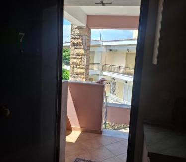 Nikita Apartment | Enoikiazomena diamerismata mezonetes Giannakoudis No7