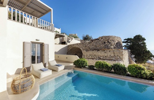 Santorini Villa | Eolia Senior Villa