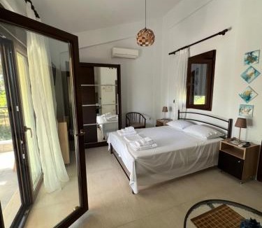 Kassandra Apartment | EPavli Xenia Pefkochori-Paliouri 30m